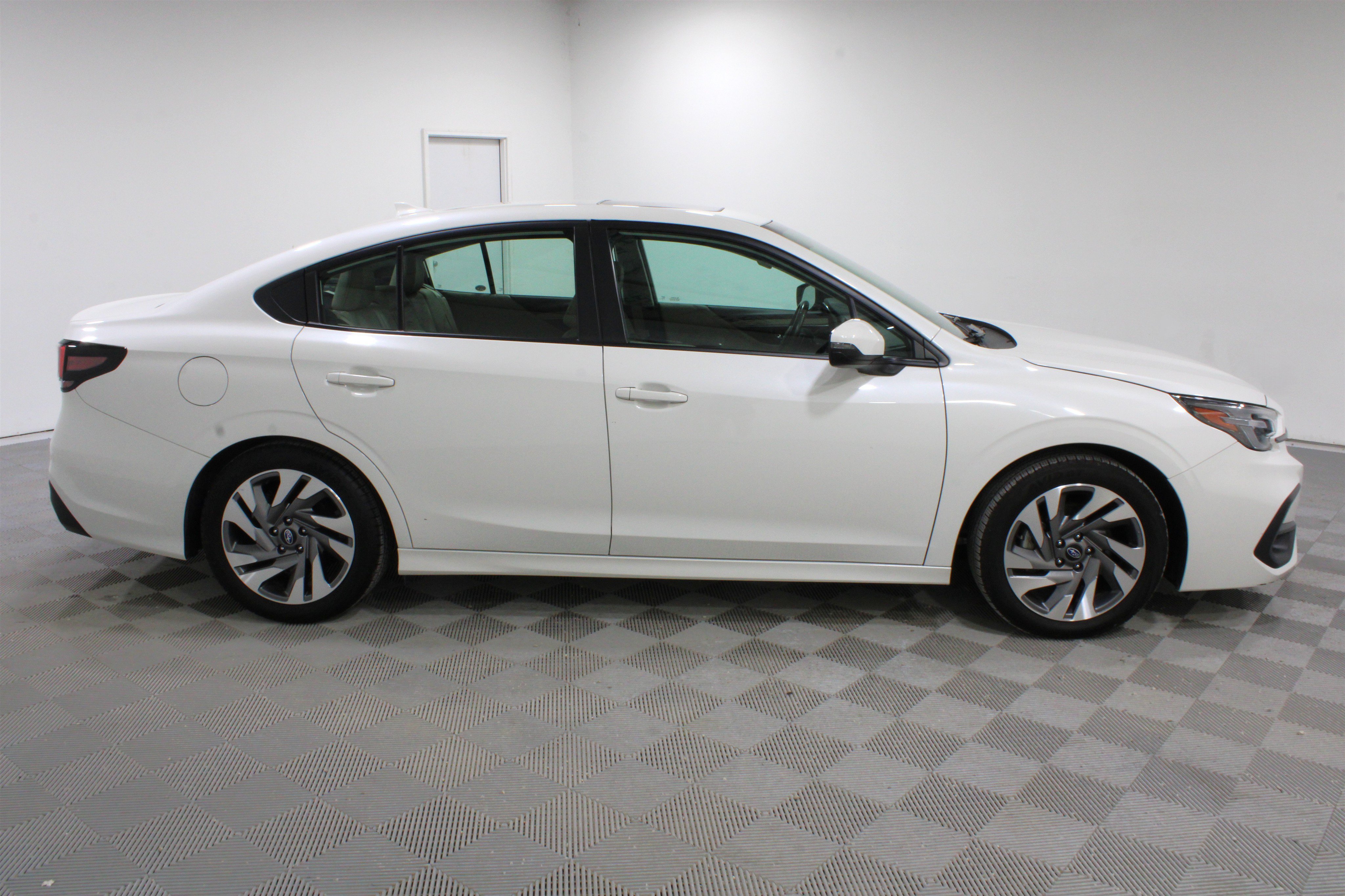 Used 2023 Subaru Legacy Limited AWD/4WD image 26