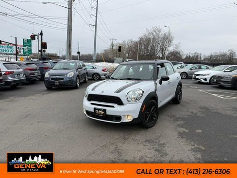 Used 2014 MINI Cooper Countryman S image 1