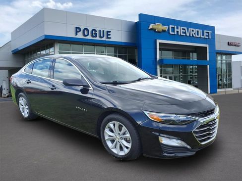 Used 2025 Chevrolet Malibu LT FWD image 1