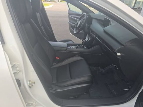 Used 2023 MAZDA MAZDA3 s FWD image 16
