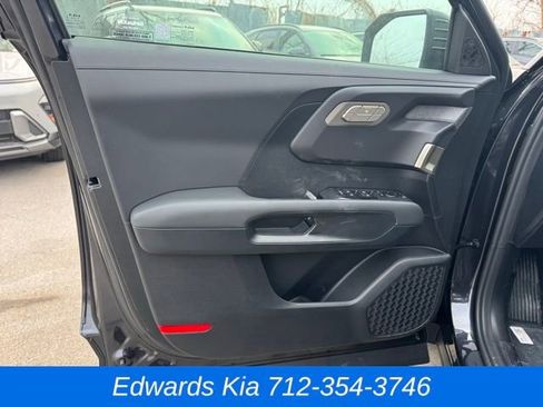 New 2027 Kia Telluride S image 15