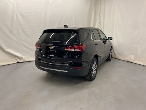 Used 2024 Chevrolet Equinox LT AWD/4WD image 6