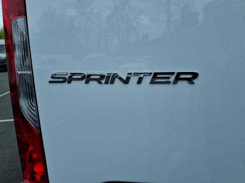 New 2025 Mercedes-Benz Sprinter 2500 image 18