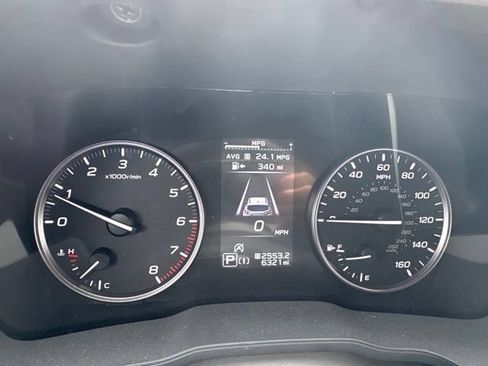 Certified 2025 Subaru Crosstrek 2.5i Limited AWD/4WD image 17