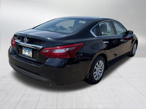 Used 2018 Nissan Altima 2.5 S w/ S Convenience Package FWD image 7