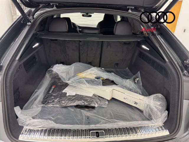 New 2027 Audi SQ8 Prestige AWD/4WD image 13