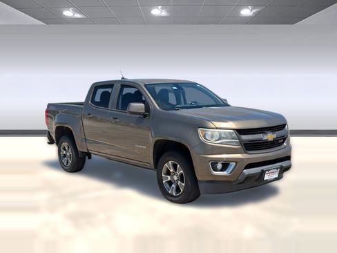 Used 2015 Chevrolet Colorado Z71 image 7