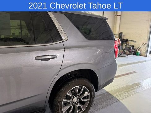 Used 2021 Chevrolet Tahoe LT w/ LT Signature Package AWD/4WD image 16