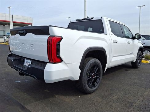 New 2026 Toyota Tundra SR5 image 5