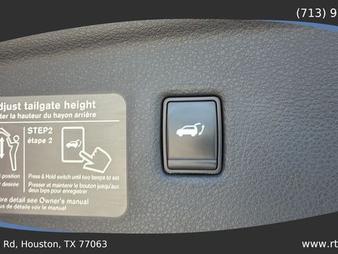 Used 2019 INFINITI QX50 Luxe w/ Navigation Package AWD/4WD image 31