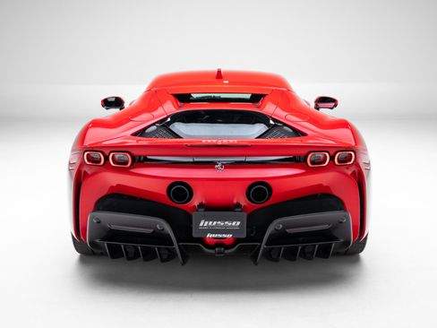 Used 2024 Ferrari SF90 Stradale image 5