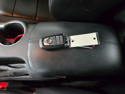 Used 2023 Ford Mustang Premium image 34