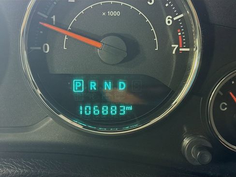 Used 2015 Jeep Wrangler Unlimited Sport w/ Connectivity Group image 14