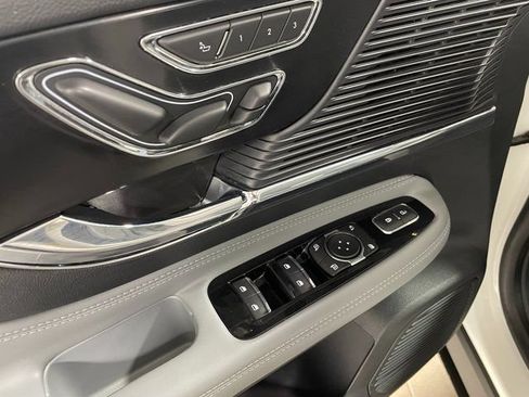 Used 2022 Lincoln Corsair Reserve w/ Equipment Group 201A AWD/4WD image 20