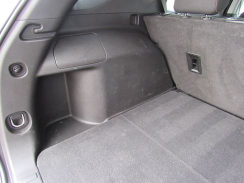 Used 2022 Chevrolet Equinox LT image 37