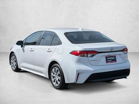 Used 2023 Toyota Corolla LE FWD image 8