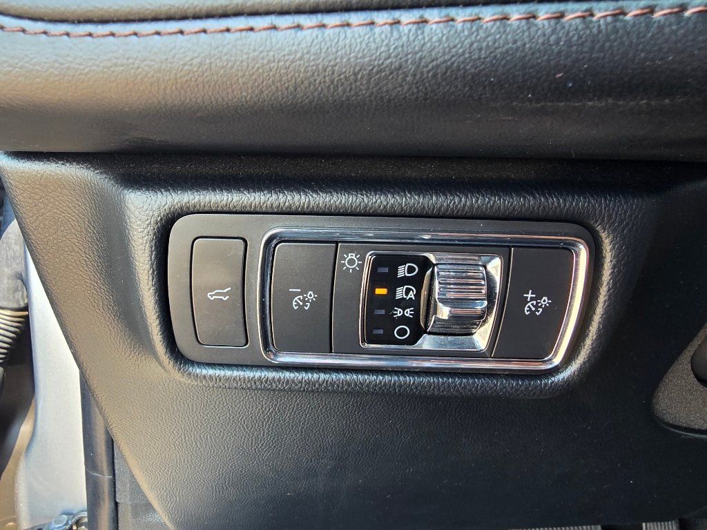Used 2022 Lincoln Aviator Reserve w/ Equipment Group 201A AWD/4WD image 18