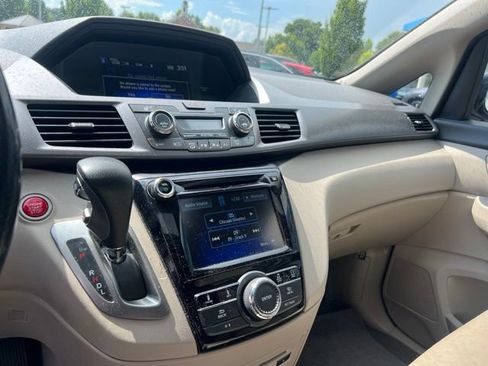 Used 2014 Honda Odyssey EX-L image 18