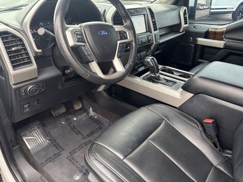 Used 2019 Ford F150 Lariat image 21