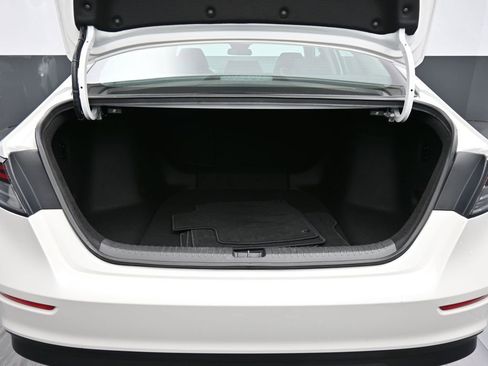 Certified 2024 Honda Accord EX image 35