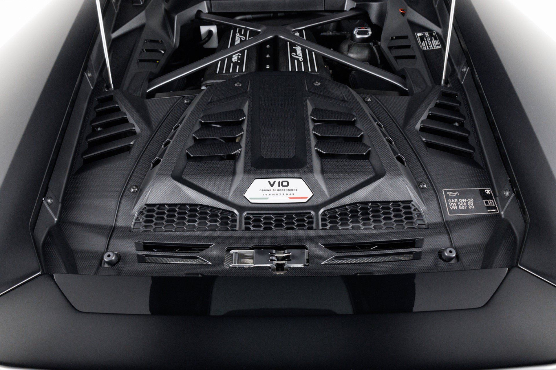 Used 2023 Lamborghini Huracan EVO RWD image 55