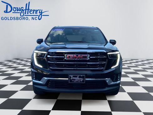 New 2025 GMC Acadia Elevation w/ Elevation Premium Package image 8