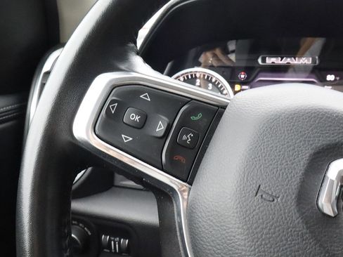 Used 2022 RAM 1500 Laramie AWD/4WD image 32