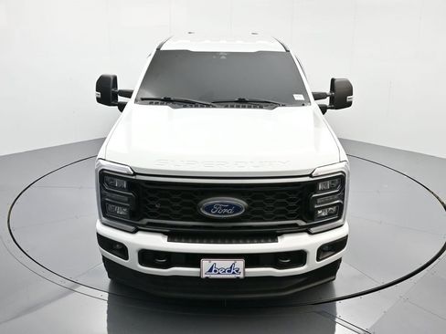 Certified 2024 Ford F250 XLT w/ XLT Premium Package image 32