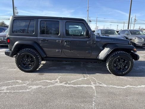 Used 2023 Jeep Wrangler Unlimited w/ Cold Weather Group image 7