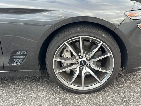 Used 2025 Genesis G70 2.5T image 12