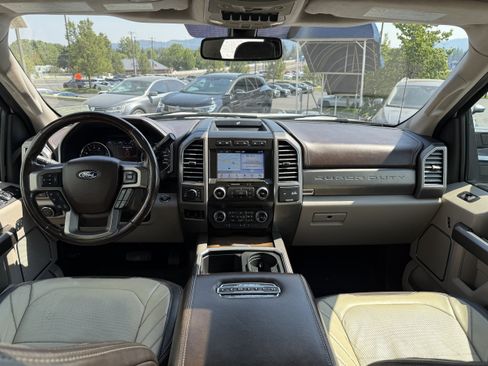 Used 2019 Ford F350 Limited AWD/4WD image 35