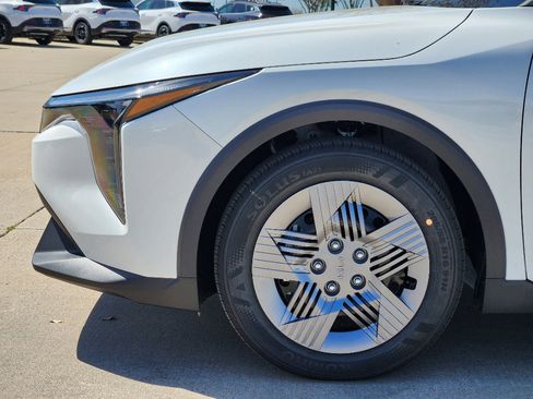 New 2026 Kia K4 LX image 5