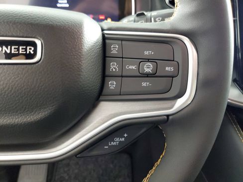 New 2026 Jeep Grand Wagoneer 4WD image 27