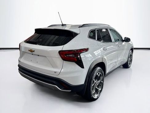 New 2026 Chevrolet Trax LT w/ Driver Confidence Package image 6