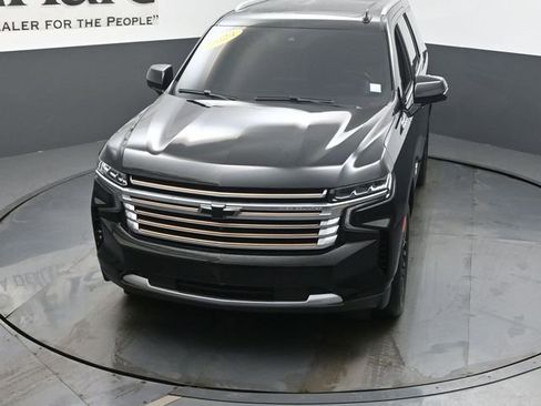 Used 2024 Chevrolet Tahoe High Country w/ Advanced Technology Package AWD/4WD image 49