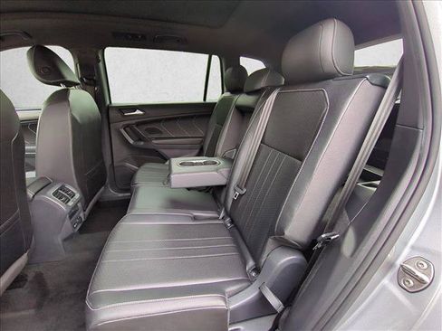 Used 2023 Volkswagen Tiguan SE R-Line FWD image 19