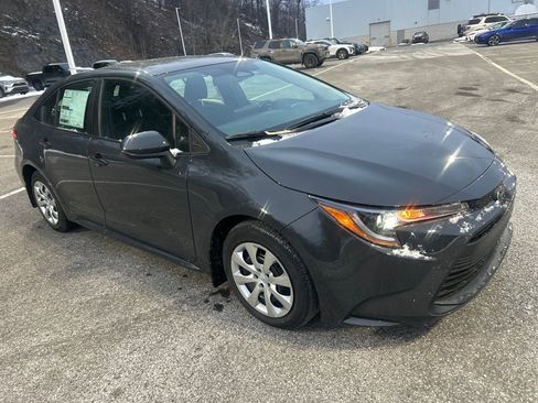 New 2026 Toyota Corolla LE image 7