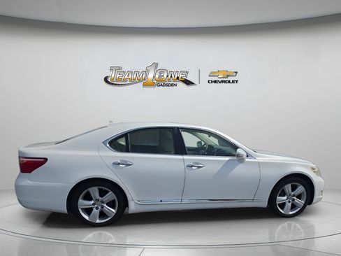 Used 2012 Lexus LS 460 w/ Comfort Pkg RWD image 8