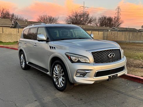 Used 2016 INFINITI QX80 Luxe w/ 22" Wheel Package image 3