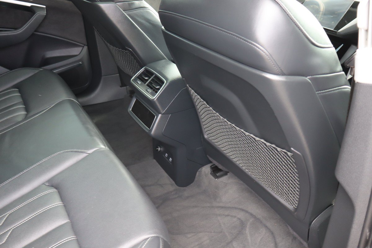 Used 2021 Audi e-tron Prestige w/ Prestige Package AWD/4WD image 26