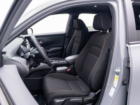 Certified 2024 Honda HR-V Sport image 17