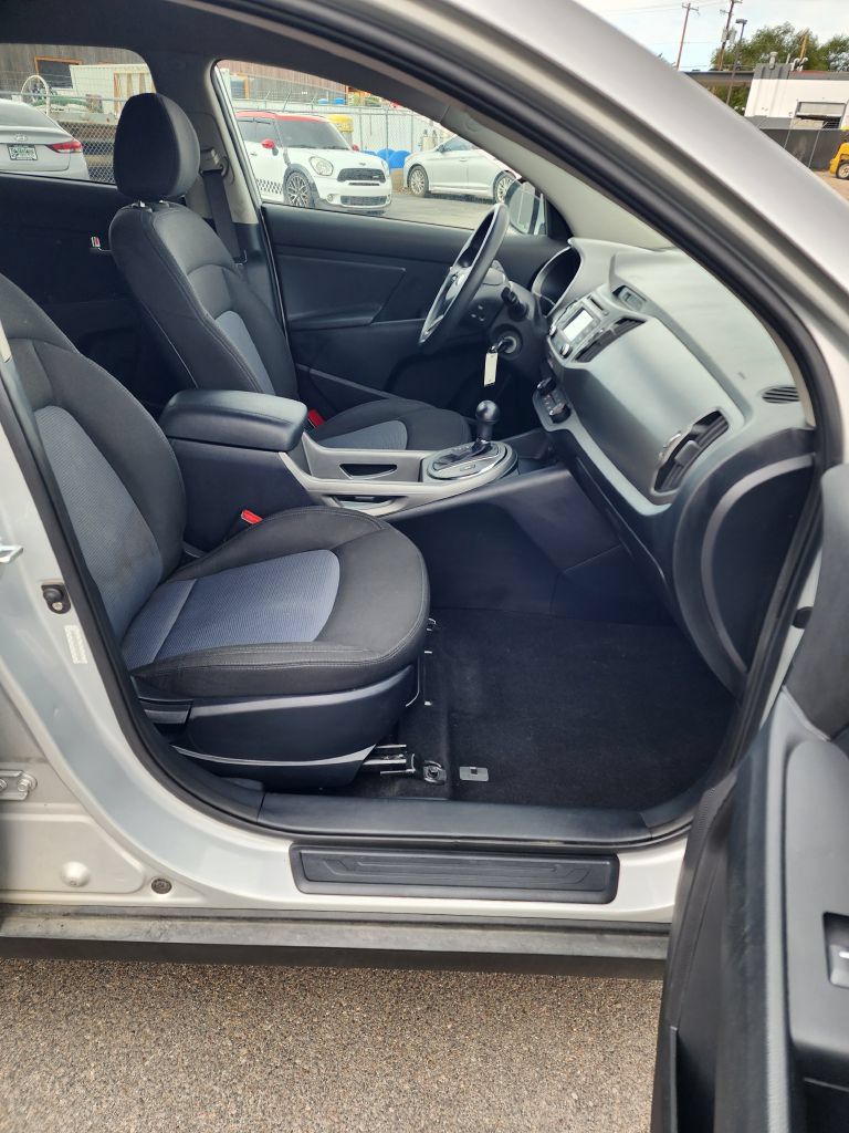 Used 2014 Kia Sportage LX AWD/4WD image 7