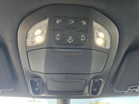 New 2026 Chrysler Pacifica Limited w/ S Appearance Package image 25