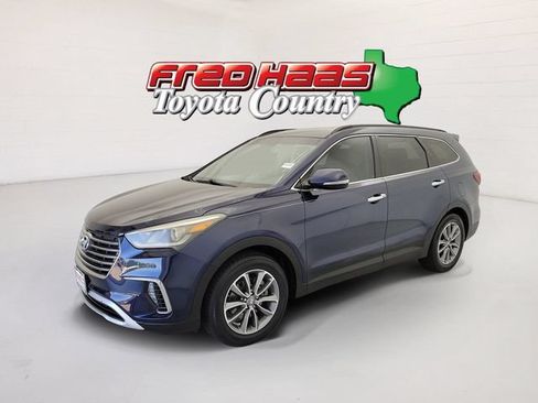 Used 2017 Hyundai Santa Fe SE w/ SE Premium Package 02 FWD image 1
