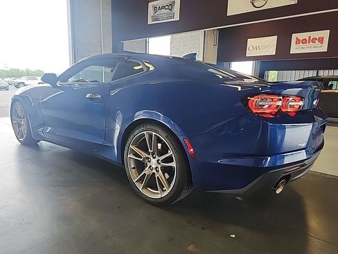 Used 2022 Chevrolet Camaro LT w/ RS Package RWD image 3