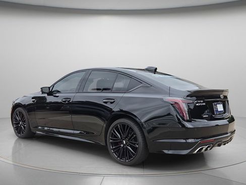 Used 2025 Cadillac CT5 V w/ Technology Package AWD/4WD image 6