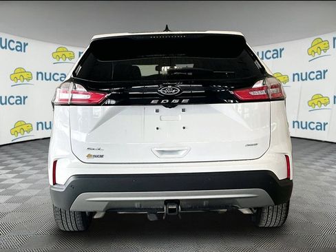 Used 2024 Ford Edge SEL w/ Convenience Package image 5