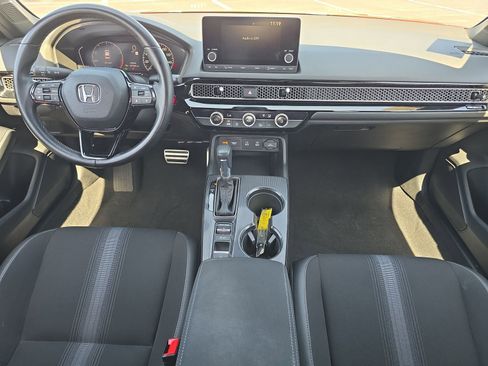 Certified 2025 Honda Civic Sport image 9