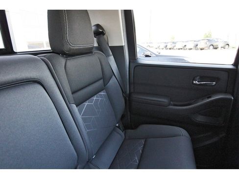 New 2026 Nissan Frontier SV image 10