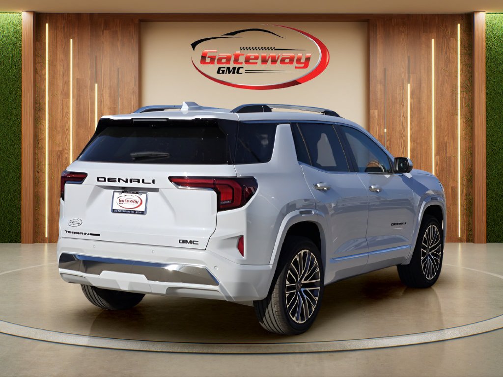 New 2027 GMC Terrain Denali w/ LPO, Black Badging Package AWD/4WD image 4